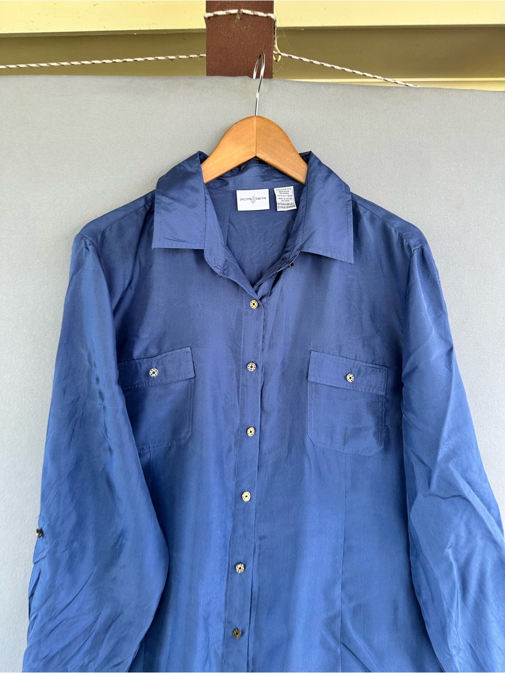 🎉5 for $45🎉  Jaclyn Smith silk top blouse shirt size XL - Picture 5 of 8